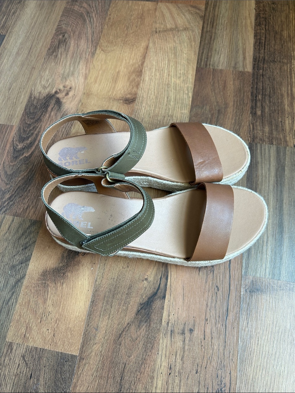 NEW 🎉 SOREL - Women’s 10.5 - Chunky Sandal